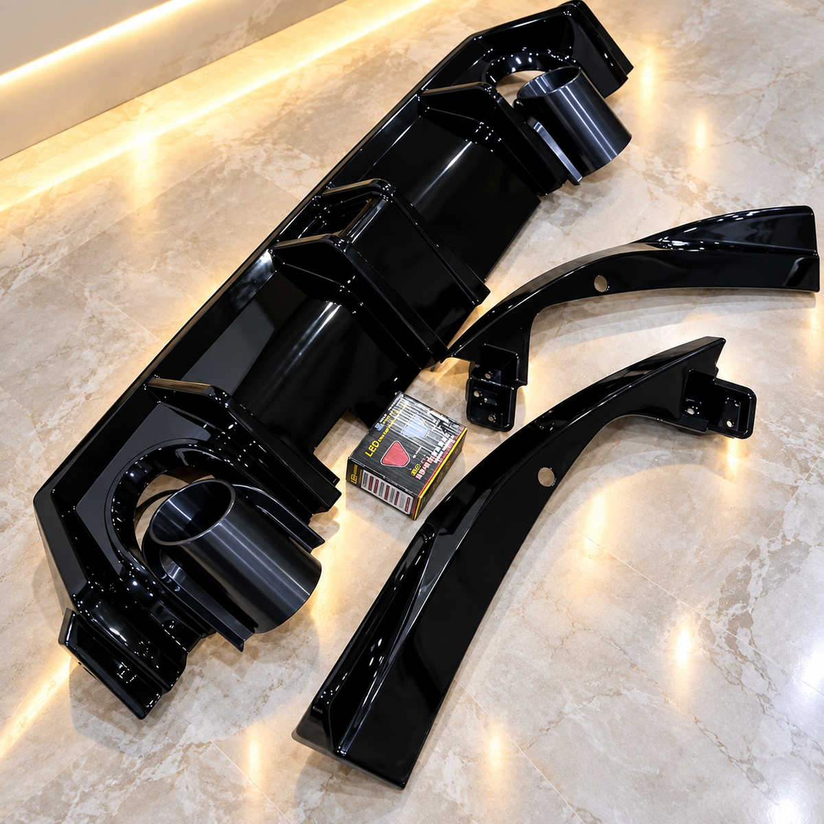 Honda Civic X 2016-2021 Piano Black Rear Bumper - Back Bumper Diffuser With Light